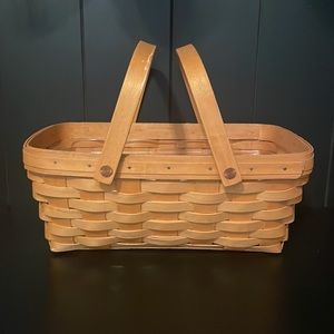 Longaberger Medium chore basket